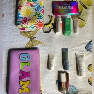 11 piece Ipsy lot